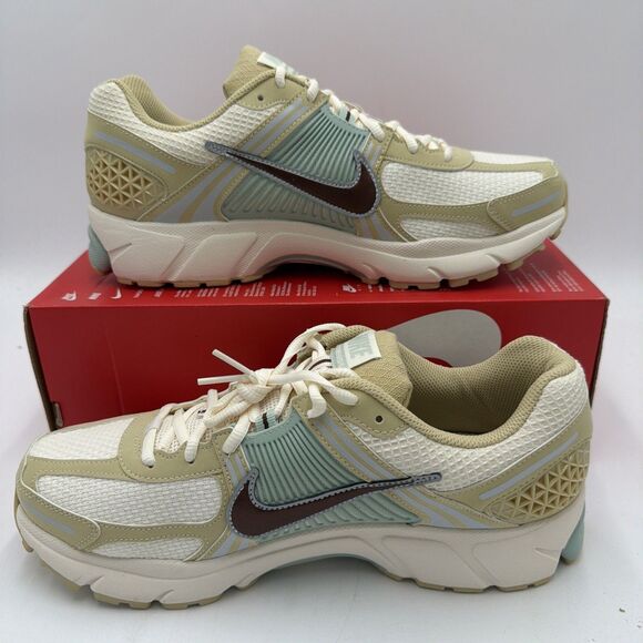 Nike Men's Zoom Vomero 5 Shoes IB2987 700  Size 10 No Lid - Picture 2 of 6